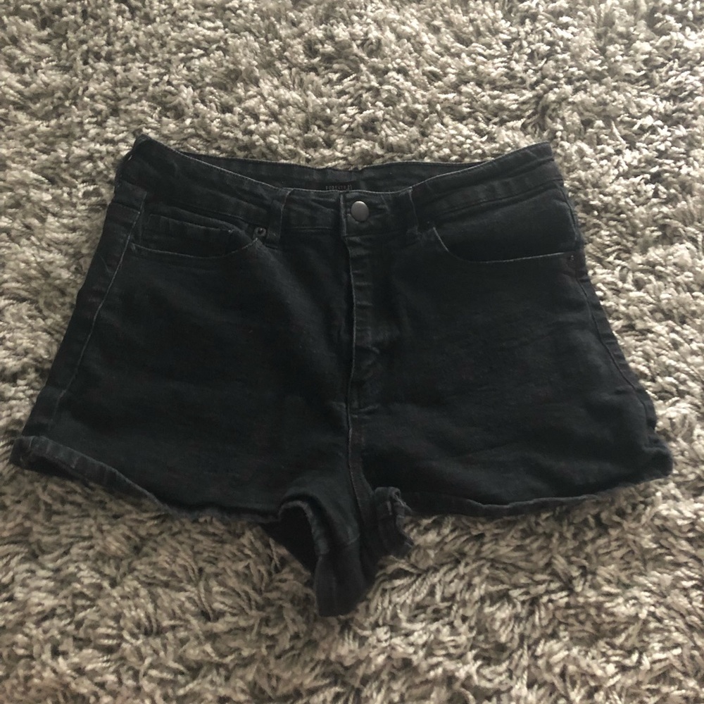Forever 21 High-Waisted Black Shorts